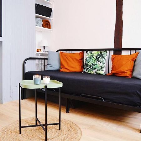 Superbe appartement au centre d'Orléans Exterior foto