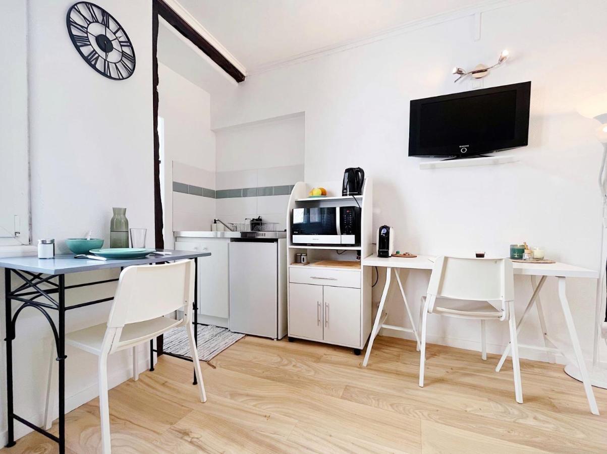 Superbe appartement au centre d'Orléans Exterior foto